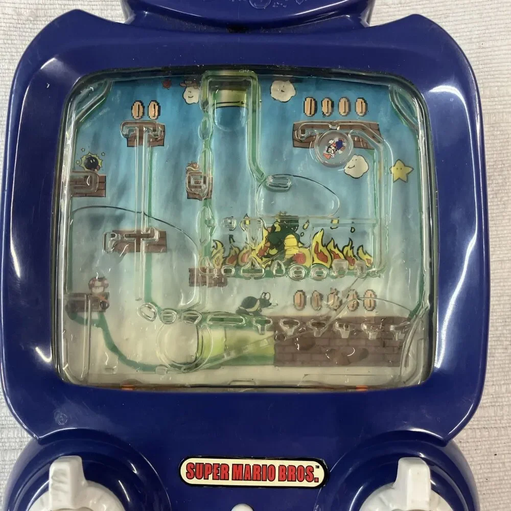 Dynatech Play2O Super Mario Bros. Handheld Electronic Water Game 2005